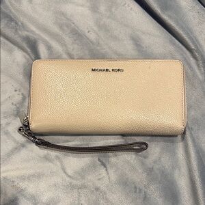 Michael Kors Beige Wristlet Wallet